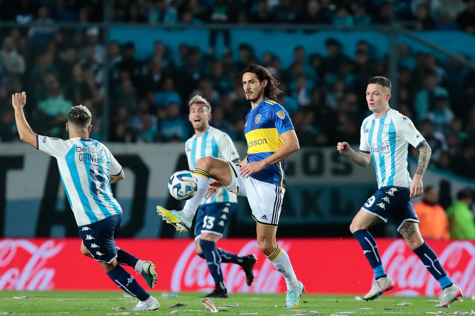 Durísimo partido en Avellaneda, que se definió recién en los penales.