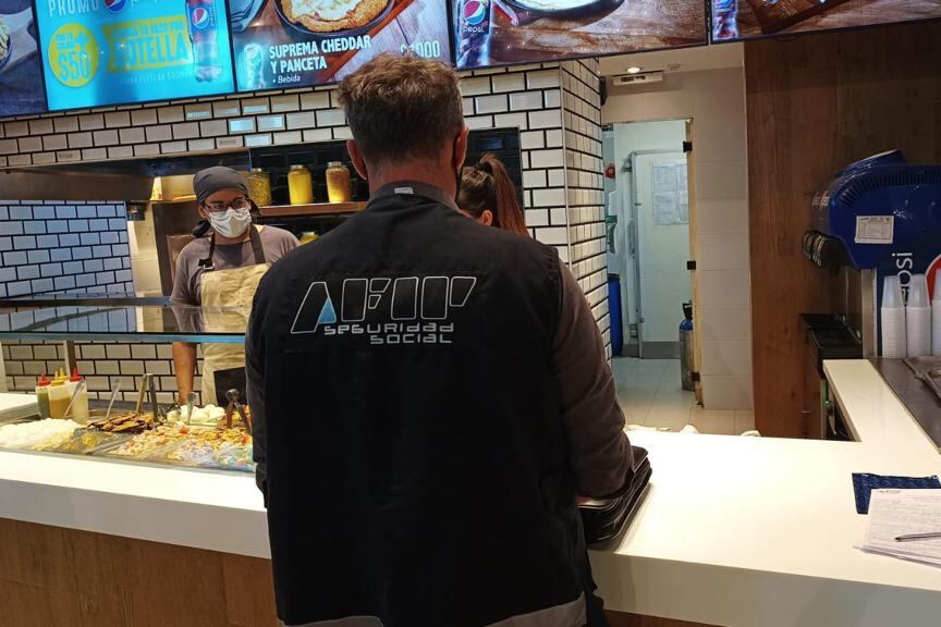 La registración de 158 trabajadores presentaba inconsistencias. 