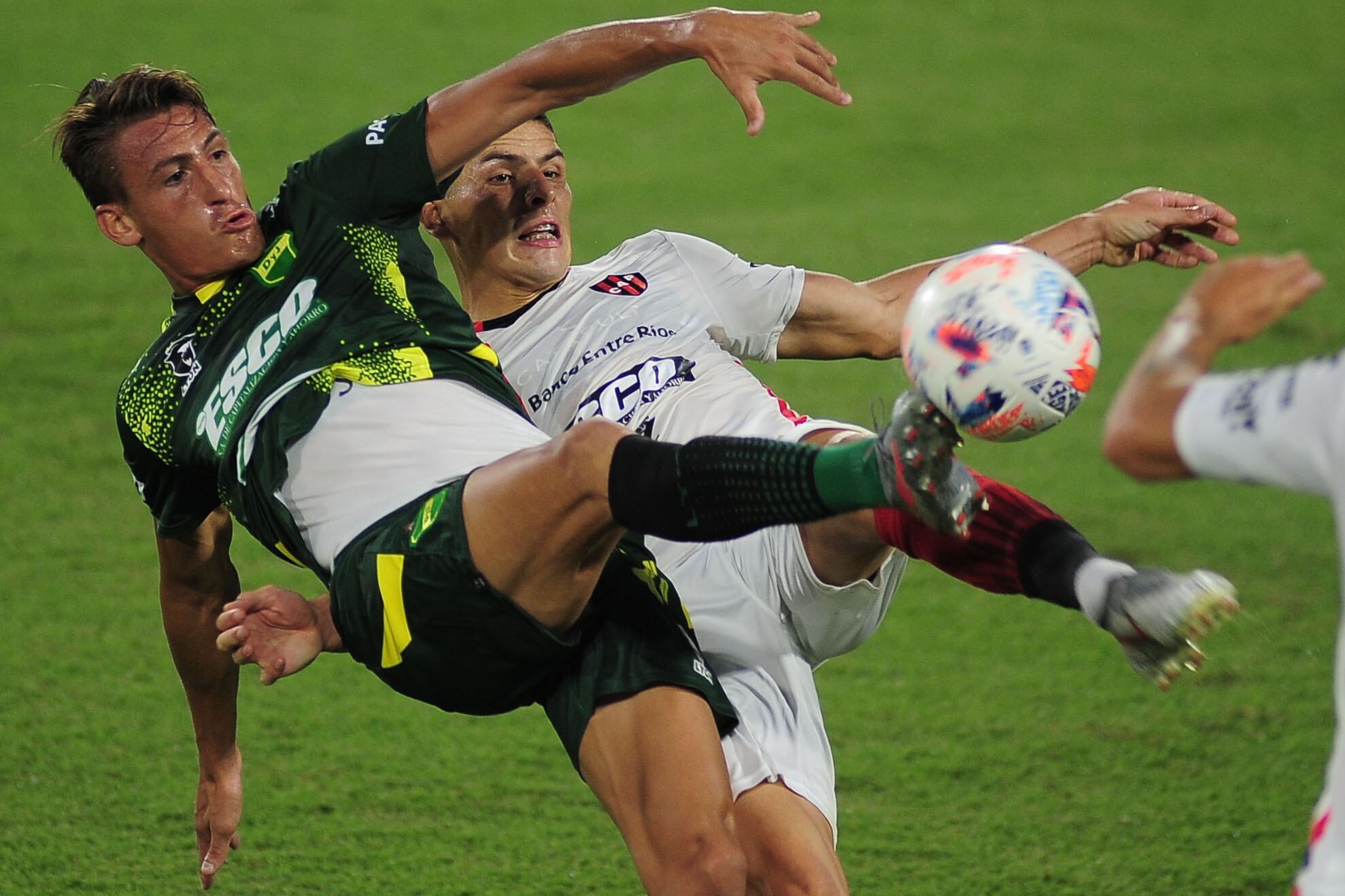 Romero marcó el gol de Defensa y Justicia.