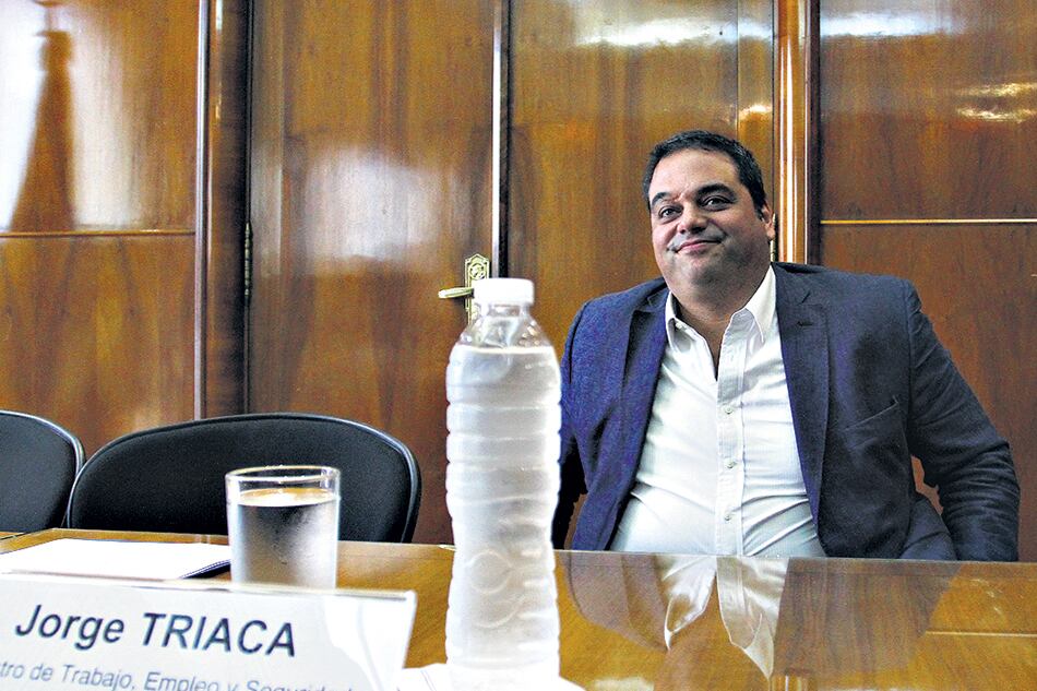 El ministro Jorge Triaca sostuvo que continuarán con una política de reuniones “sector por sector”.