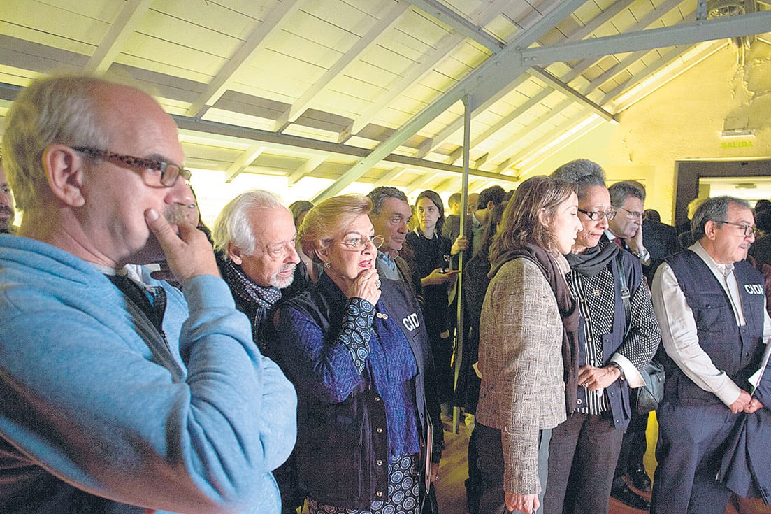 Dirigentes de organismos de derechos humanos y funcionarios acompañaron a la CIDH en su recorrida.