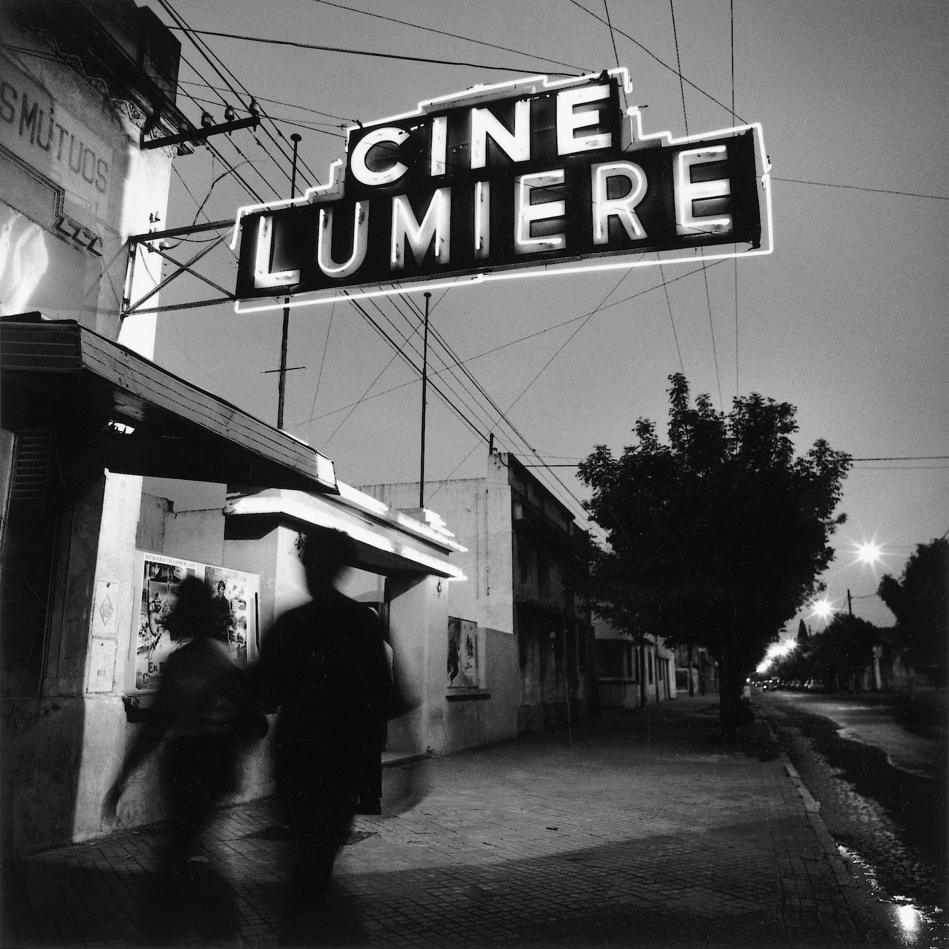 La foto más icónica de Alejandro Lamas del cine Lumiére integra la muestra.