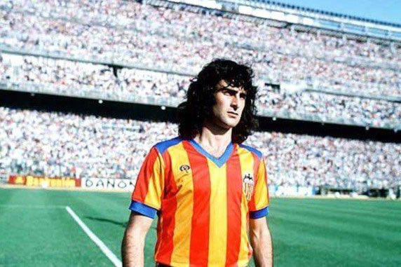 Mario Kempes, el jugador más legendario del Valencia, según sus hinchas.