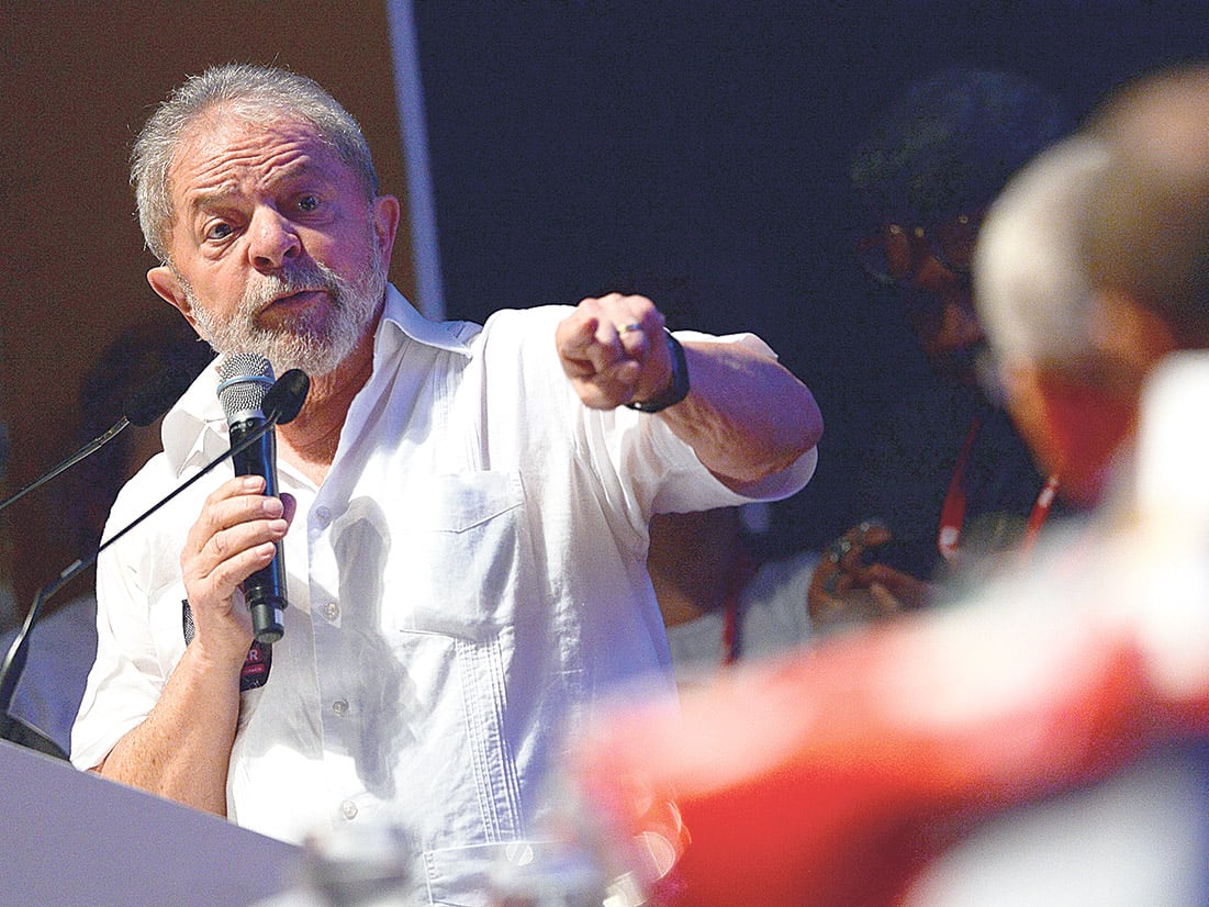 “Voy a recorrer todo el país este año para recuperar la imagen de mi partido y mejorar mi imagen.”