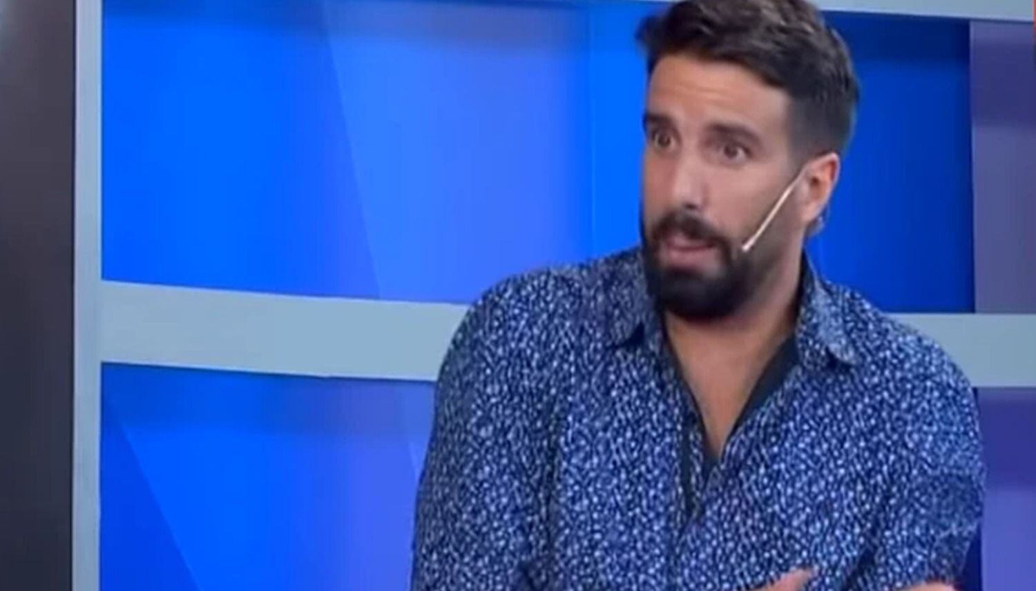 “¿Hay cafés que no? ¿Hay cafés que si sos gay no podés entrar, ponele?”, ironizó Azzaro