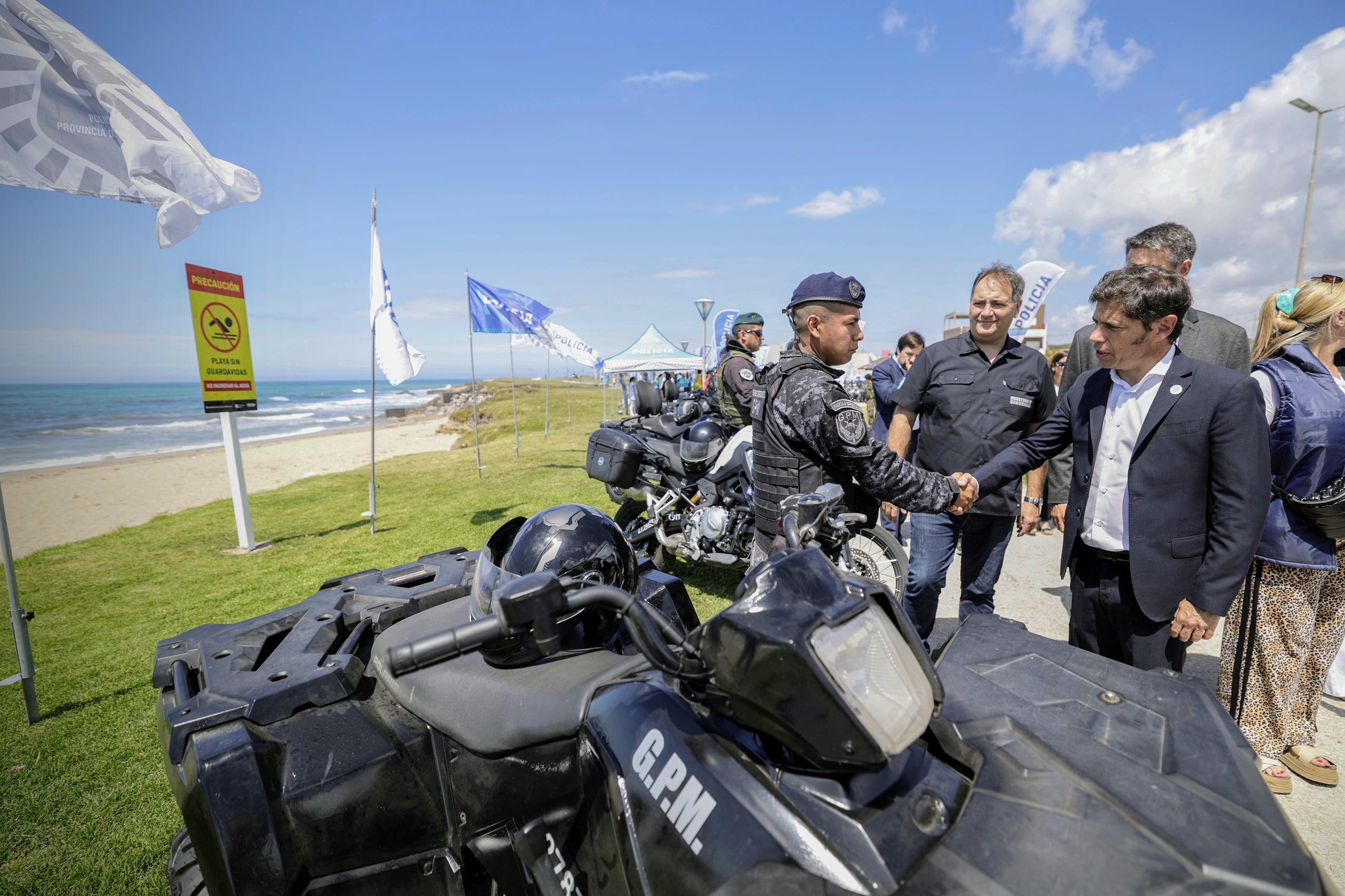 Kicillof puso el funcionamiento el operativo para la temporada de verano bonaerense. 