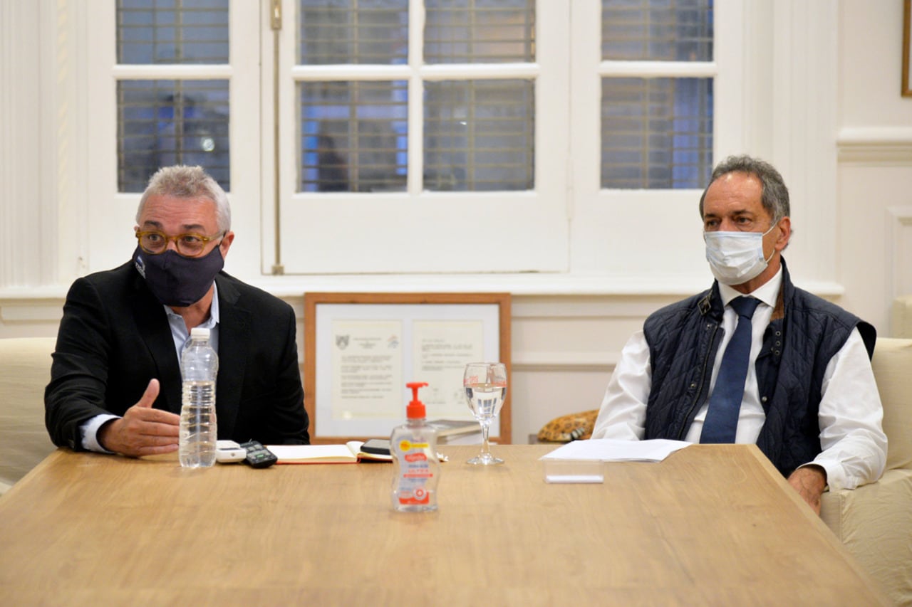 El intendente de Tigre, Julio Zamora y el embajador en Brasil  Daniel Scioli se reunieron con empresarios locales para presentar el programa Municipios que Exportan.