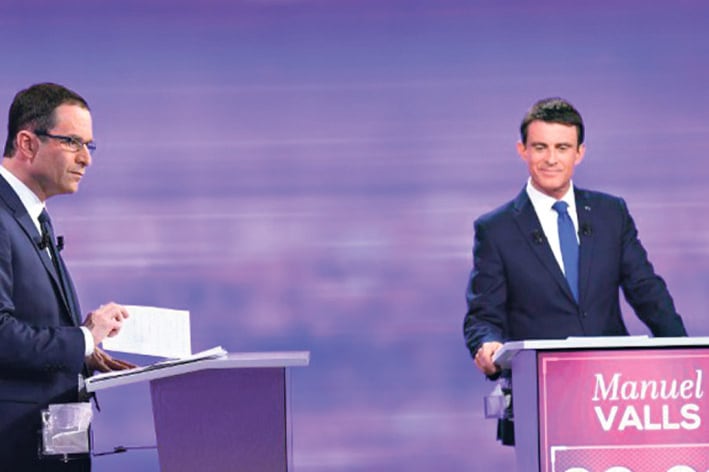 Benoît Hamon y Manuel Valls debaten durante las primarias del Partido Socialista.