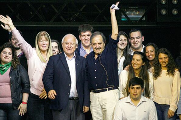 Los tres dirigentes buscan reflotar el Frente Progresista y mantienen diálogo con un sector del peronismo.