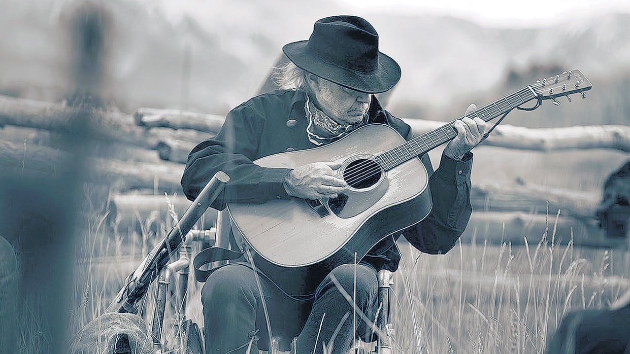 “A mí me quedó muy poco trabajo por hacer, más allá de ser yo mismo, decir un par de líneas”, señala Young.