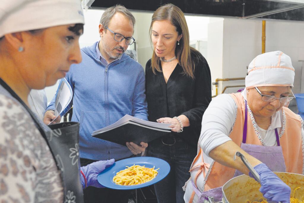 María Eugenia Vidal ayer pasó por Tres de Febrero.