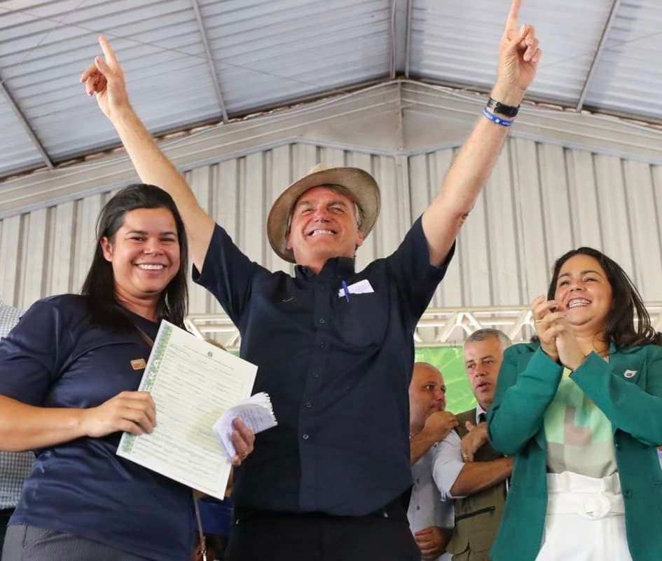 Acto de entrega de tierras, este 22 de julio / Facebook de Jair Bolsonaro