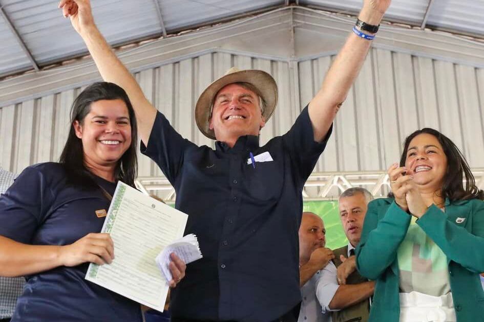 Acto de entrega de tierras, este 22 de julio / Facebook de Jair Bolsonaro