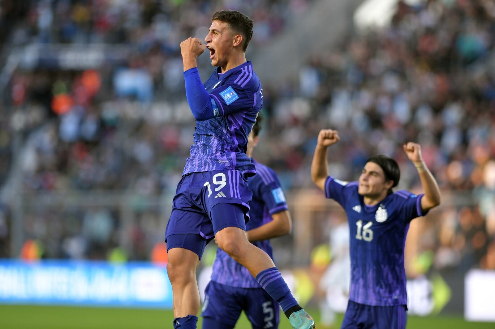 La Sub 20 ganó sus tres partidos de fase de grupos: 2-1 a Uzbekistán, 3-0 a Guatemala y 5-0 a Nueva Zelanda