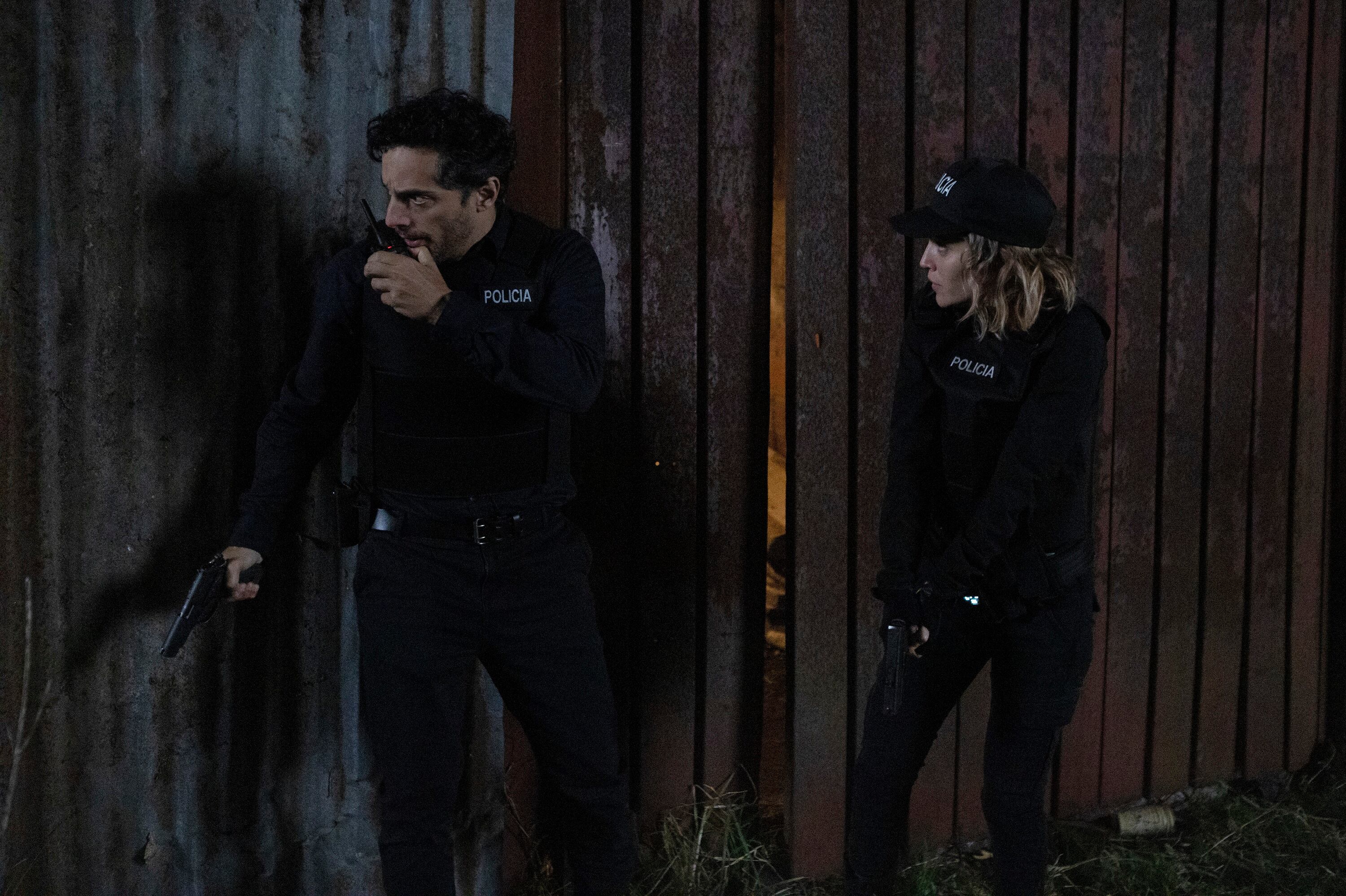 Joaquín Furriel y sus comandos azules en acción. 