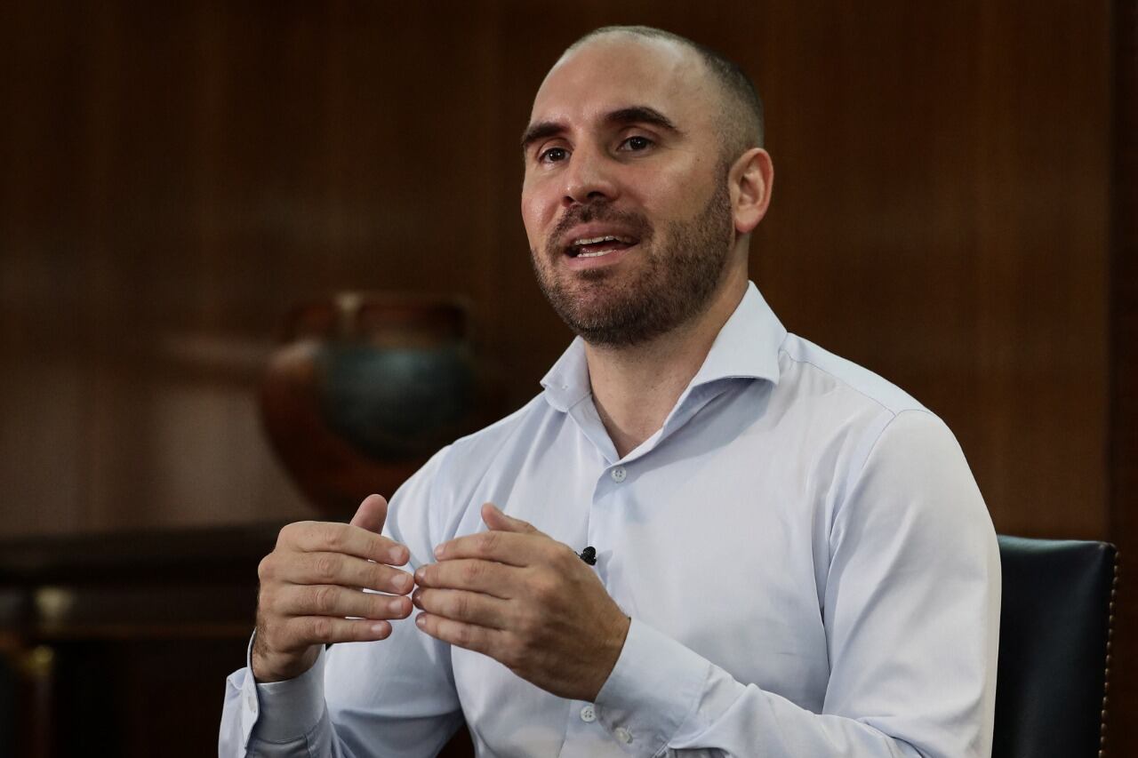 "Diría que estamos un poquito mejor que hace una semana, pero hay un camino importante por recorrer", dijo Guzmán, sobre la renegociación con el Fondo.