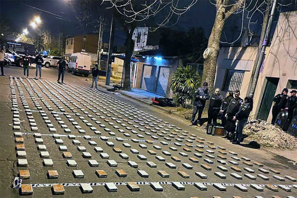 La banda estaba liderada por los colombianos Londoño Rojas y Ramírez Duque, que tendrán su propio juicio. 