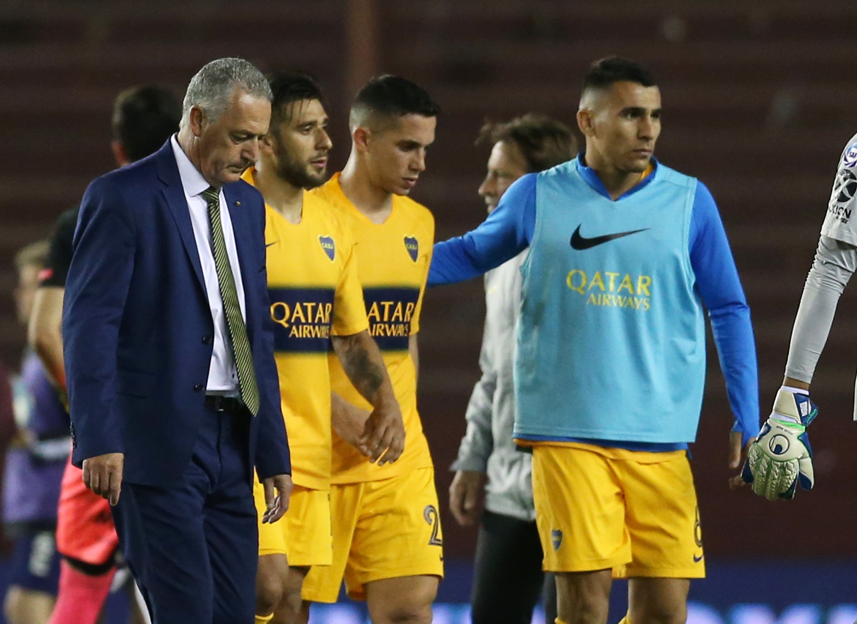 El DT Alfaro y sus dirigidos se retiran preocupados de la Fortaleza de Lanús.