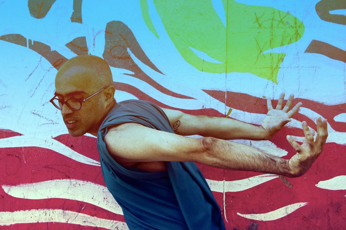 Umpi acaba de publicar la antología Canciones