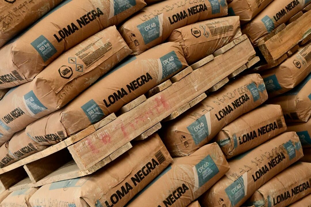 Los despachos de cemento bajaron un 31 por ciento.