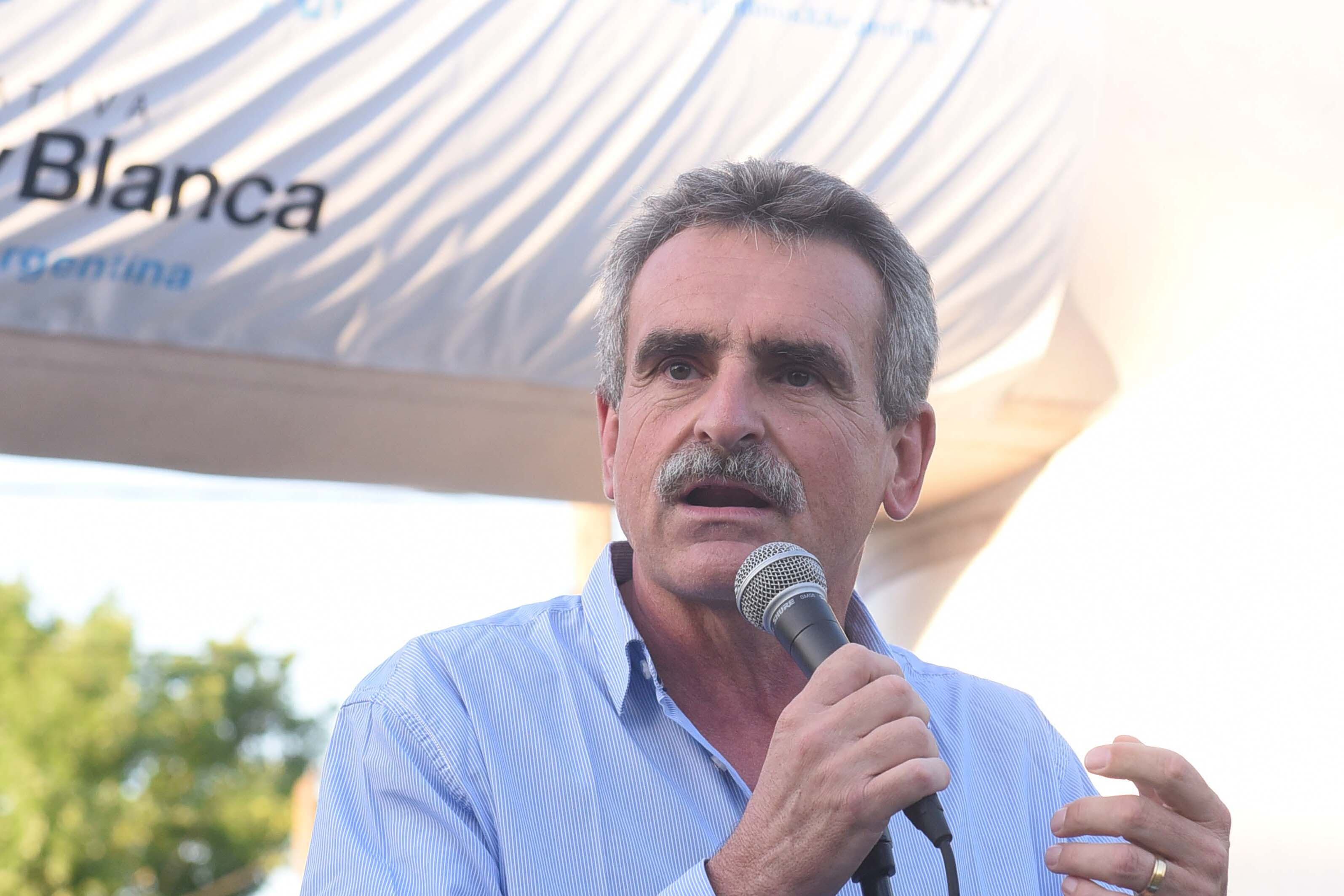 Rossi advirtió que si no se le pone un freno a Macri en las próximas elecciones después será tarde.