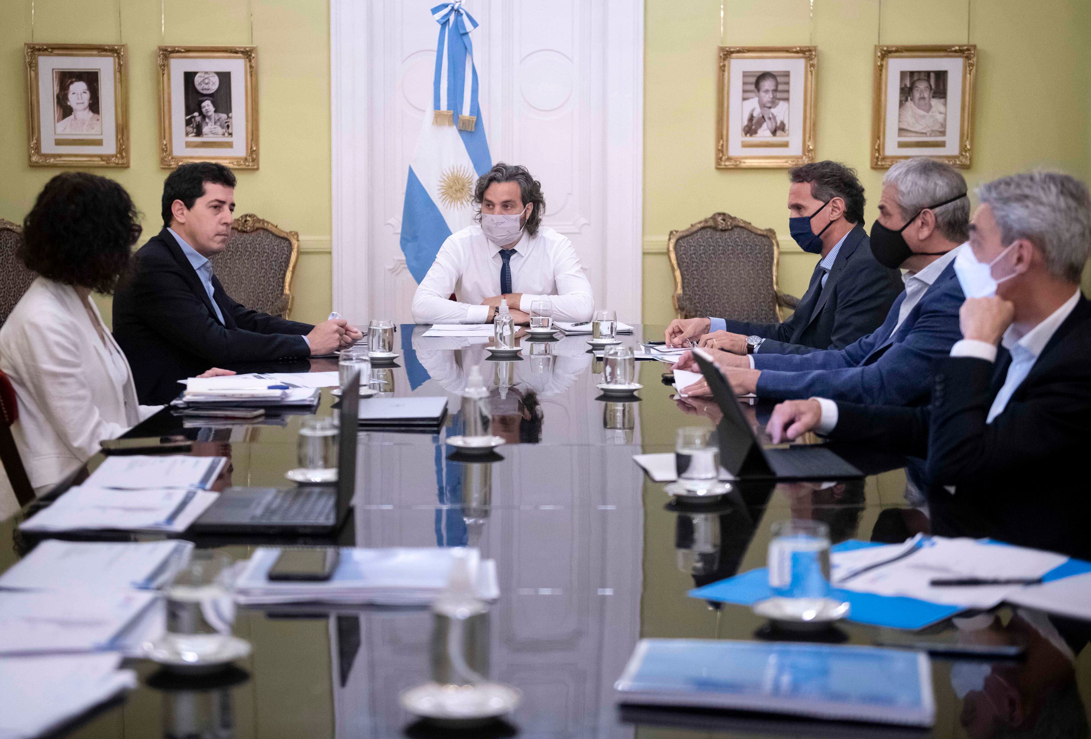 El gabinete de promoción federal se reunió este jueves y definió que la primera reunión en una capital alterna sería la semana próxima. 