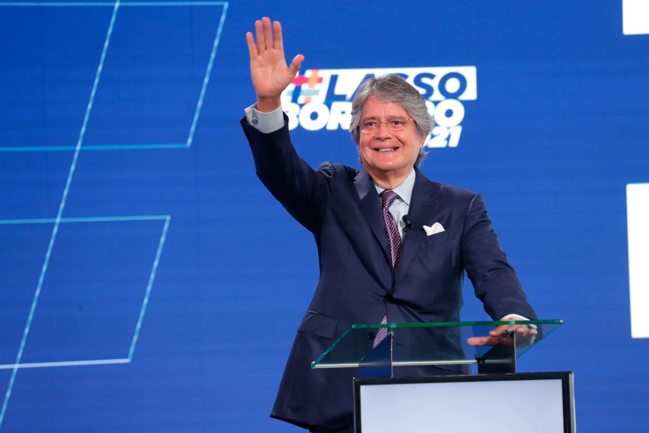 El miércoles Lasso se presentó como candidato presidencial por tercera vez.