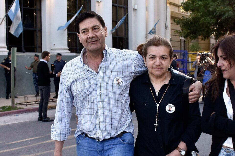 Graciela Sosa y Silvino Baéz, los padres de Fernando, asesinado a golpes hace tres años en Villa Gessell