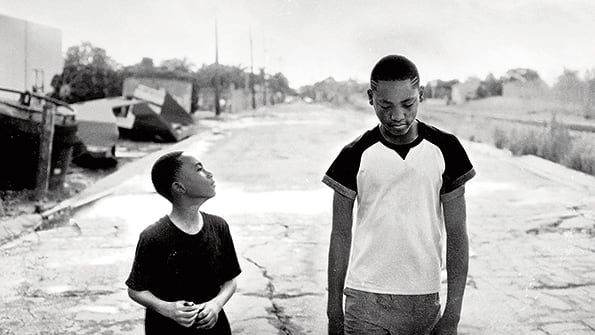 What You Gonna Do When the World’s on Fire?, en riguroso blanco y negro.