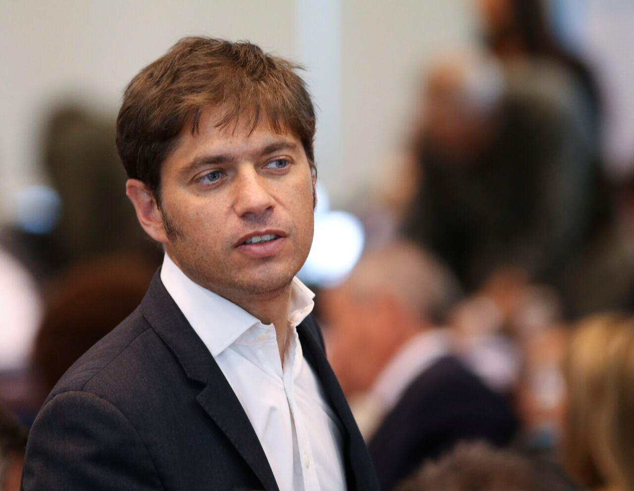 El gobernador de la provincia de Buenos Aires, Axel Kicillof, se reunirá hoy a las 14 epidemiólogos y expertos de salud y a las 16 con intendentes del conurbano y del interior para definir la próxima etapa del aislamiento social.
