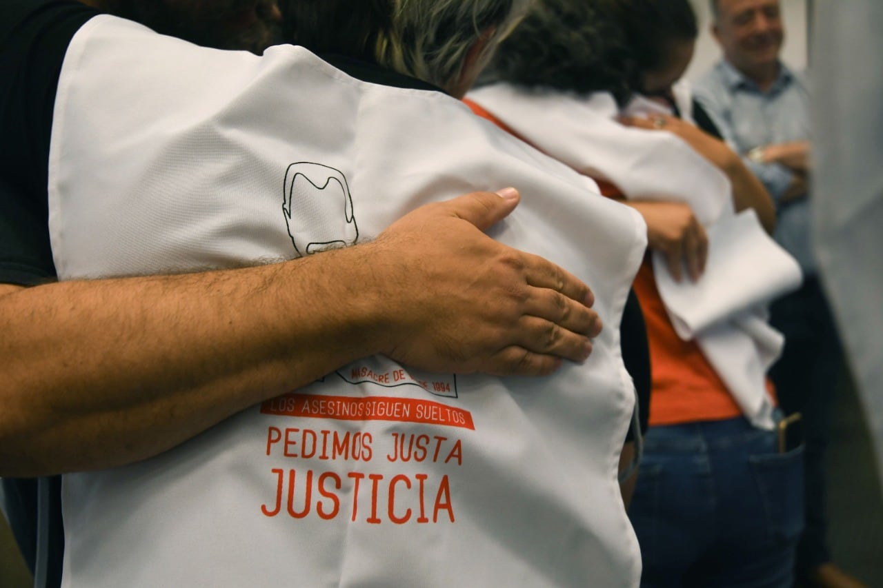 El fallo llegó casi 29 años después del brutal asesinato de cuatro personas.
