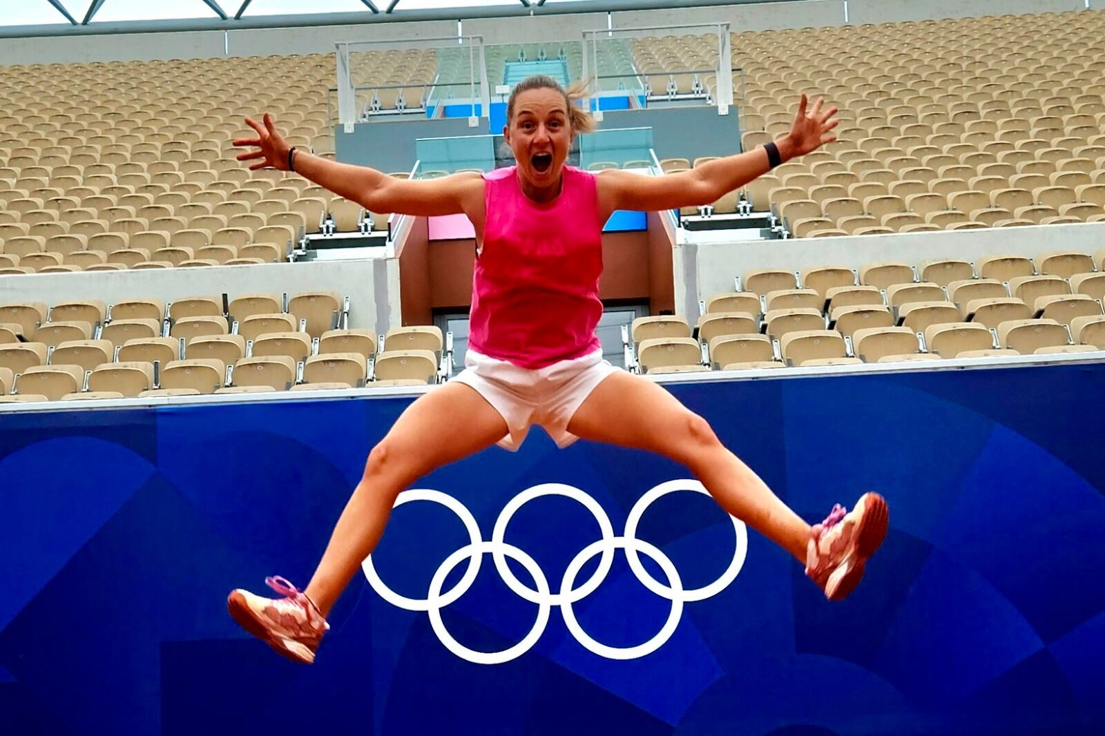 Nadia Podoroska llegó a octavos en Tokio 2021.