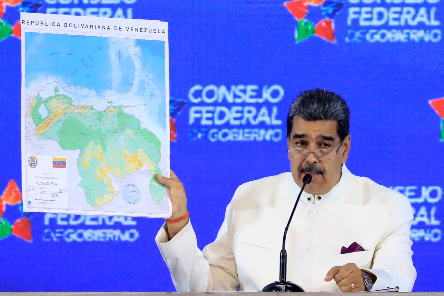 Nicolás Maduro presentó el nuevo mapa de Venzuela.