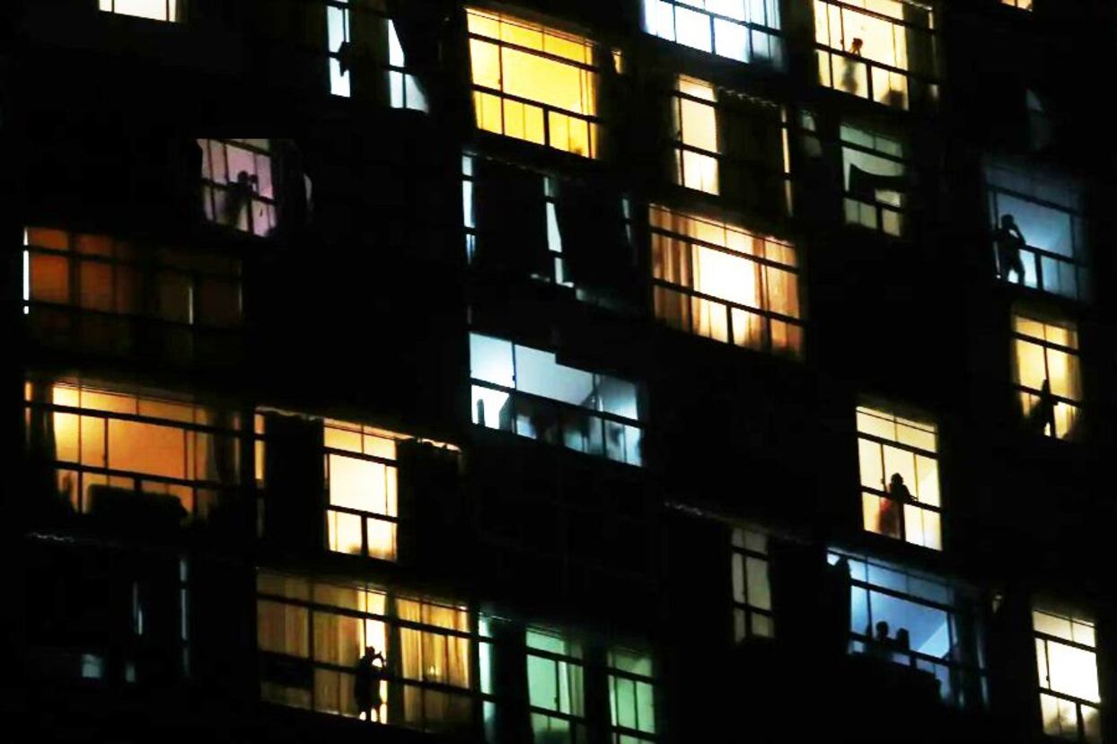 Los gobernadores de las provincias con los centros urbanos más poblados del país no permitirán a los habitantes de sus grandes ciudades hacer salidas recreativas,