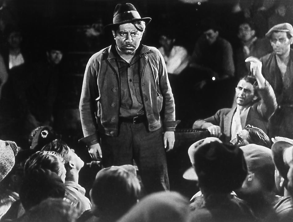 En Le tunnel, Jean Gabin seduce a las masas para llevar adelante un proyecto imposible.