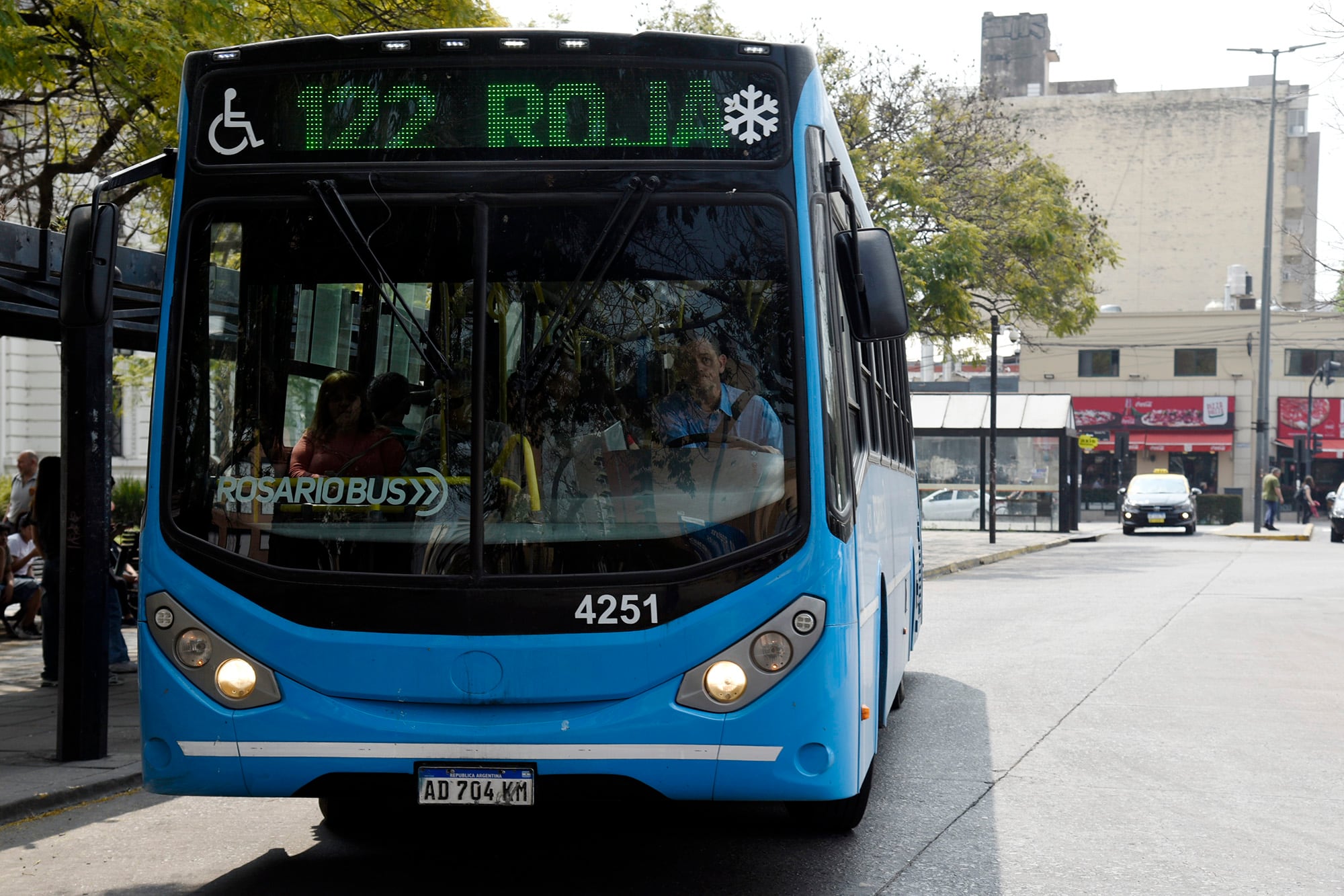 La cantidad de usuarios del transporte urbano cayó 6 puntos entre abril de 2024 y 2025.
