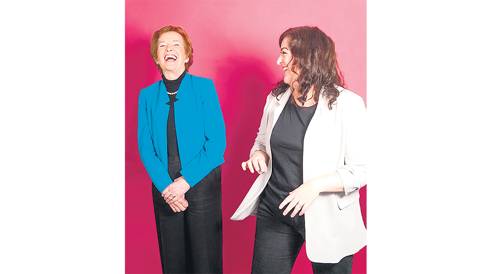 Mary Robinson y Maeve Higgins