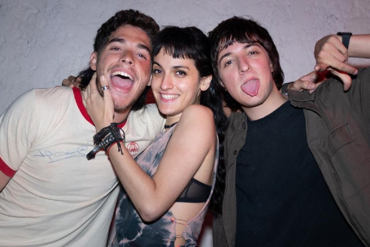 Olivia Nuss, José Giménez Zapiola y Toto Rovito, protagonistas de la historia.