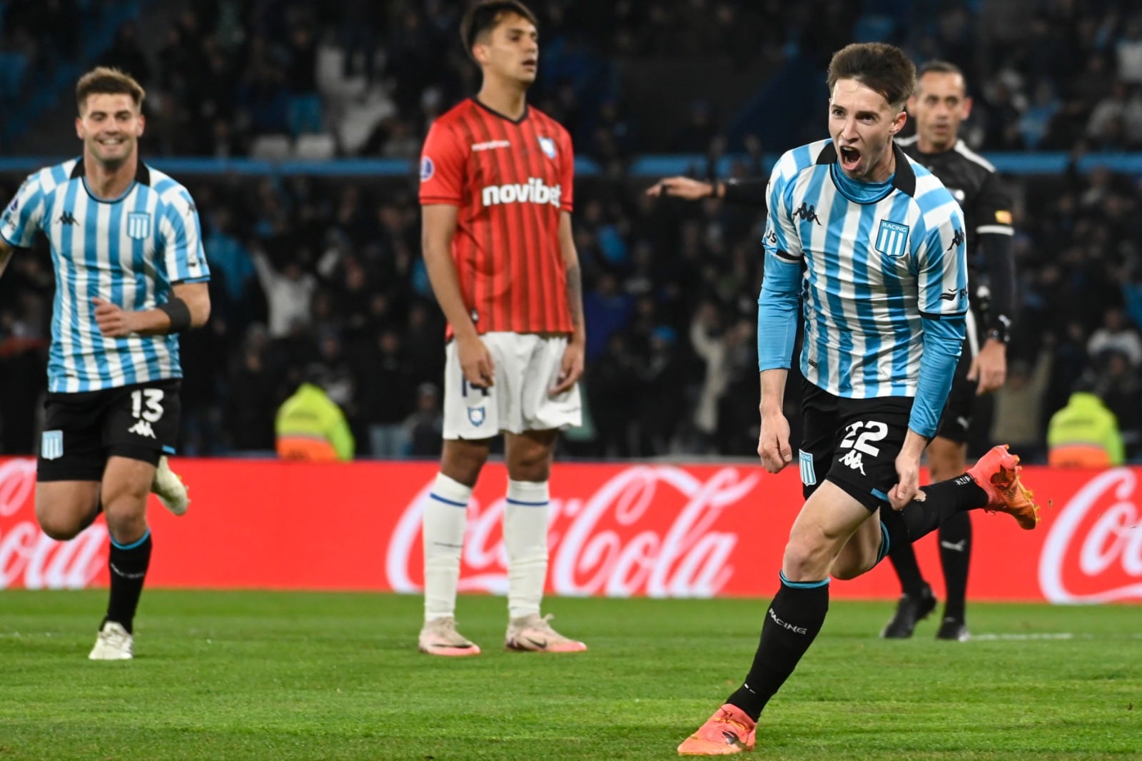 Baltasar Rodríguez inicia la goleada de la Academia rumbo a cuartos 