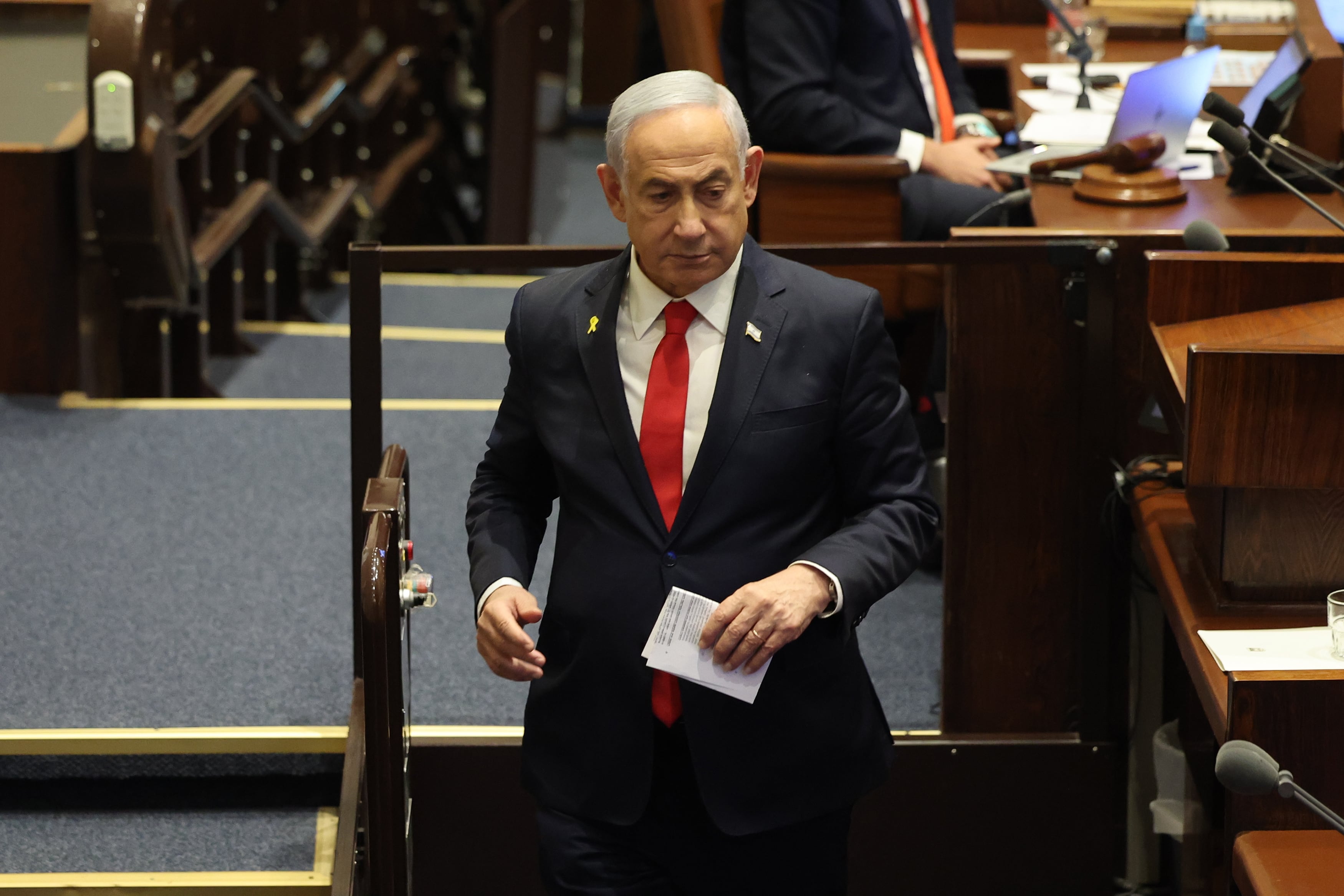 Netanyahu, buscado bajo sospecha de comoter crímenes de guerra.
