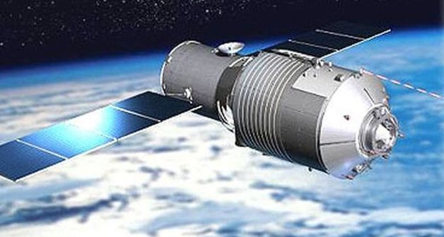 La estación china cae a 28 mil kilómetros por hora.