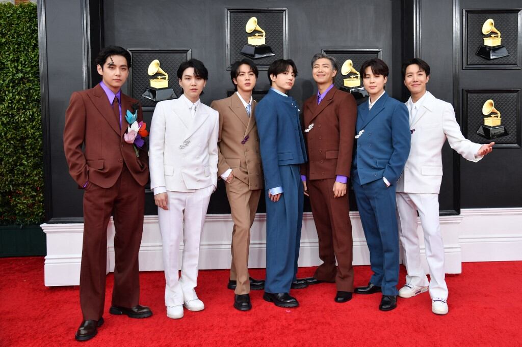 BTS en la última ceremonia de los premios GRAMMY. Foto: AFP.