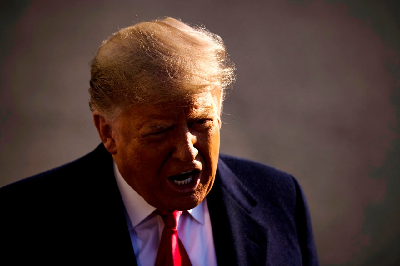 Trump ridiculizó los esfuerzos para echarlo de la Casa Blanca.