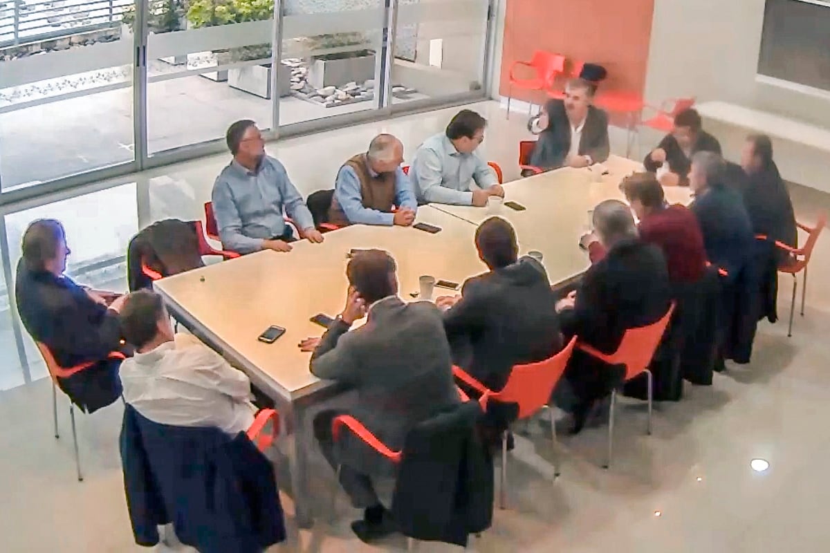 La filmación de una reunión en el Bapro reveló la trama urdida por funcionarios, espías y empresarios.