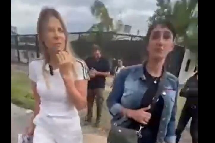 Karen Reichardt y Leila Gianni pasearon por La Matanza