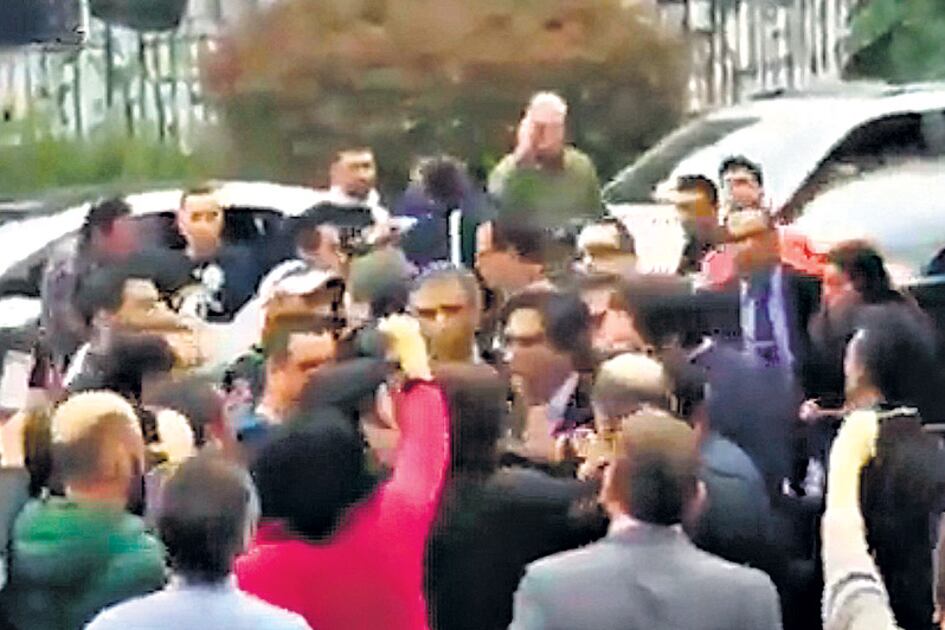 A Garavano le reclaman por la situación de 320 trabajadores que cobran por debajo de la línea de pobreza.