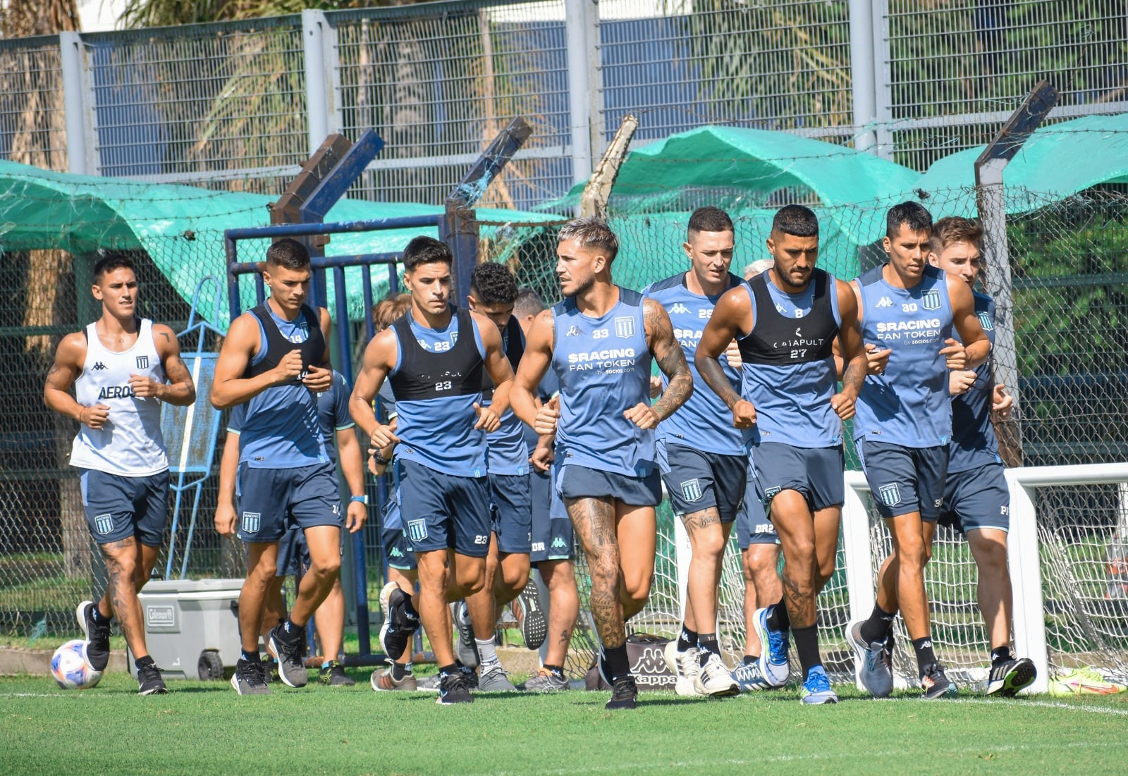 Racing se entrenó por la tarde