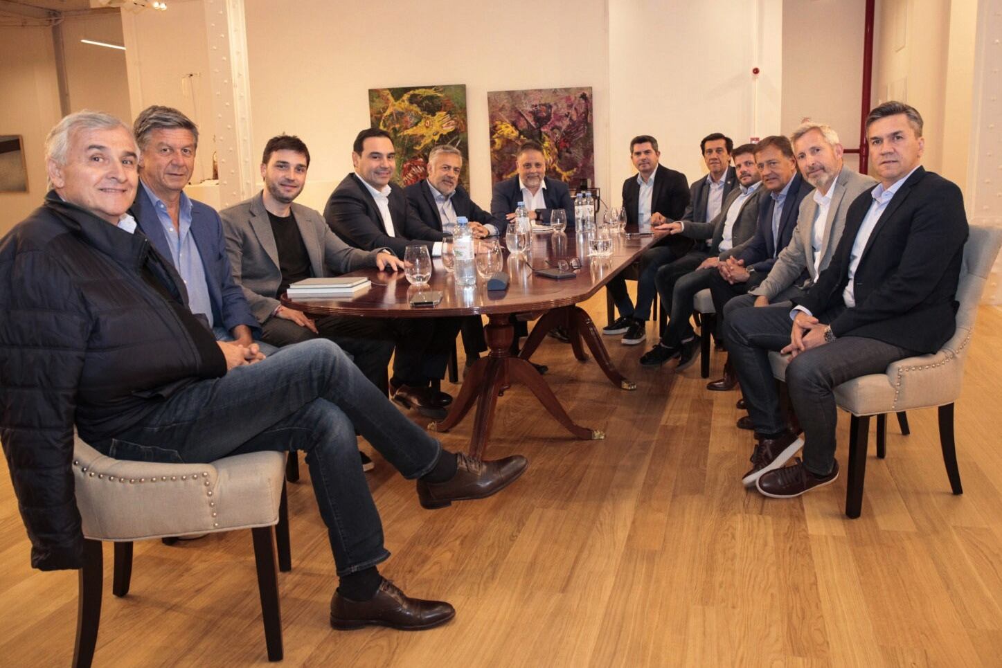 La liga de gobernadores de JxC se reunió en la Casa de Corrientes.