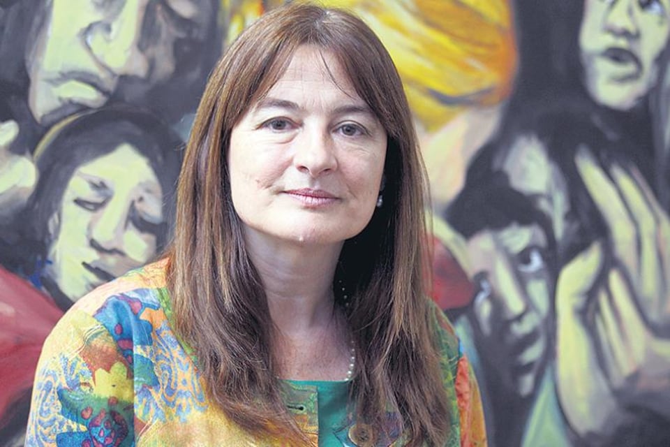 La ministra apuntó al Poder Judicial.