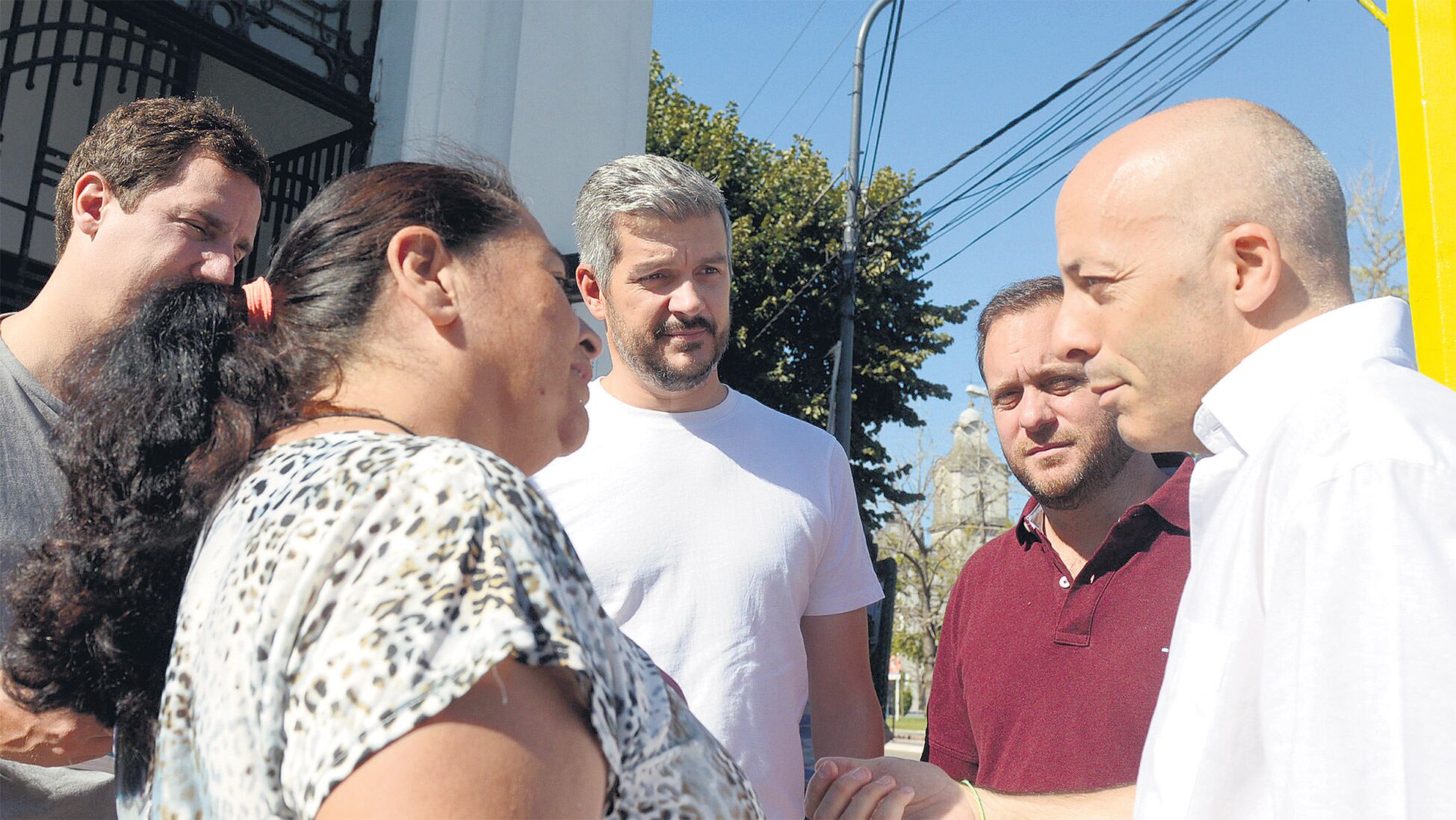 Marcos Peña junto a Nicolás Ducoté, intendente de Pilar.